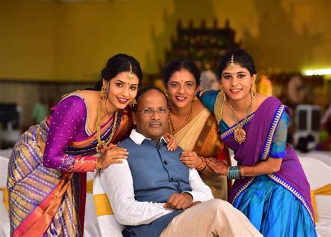 sapthami gowda family|Sapthami Gowda Age, Wikipedia, Height, Husband,。